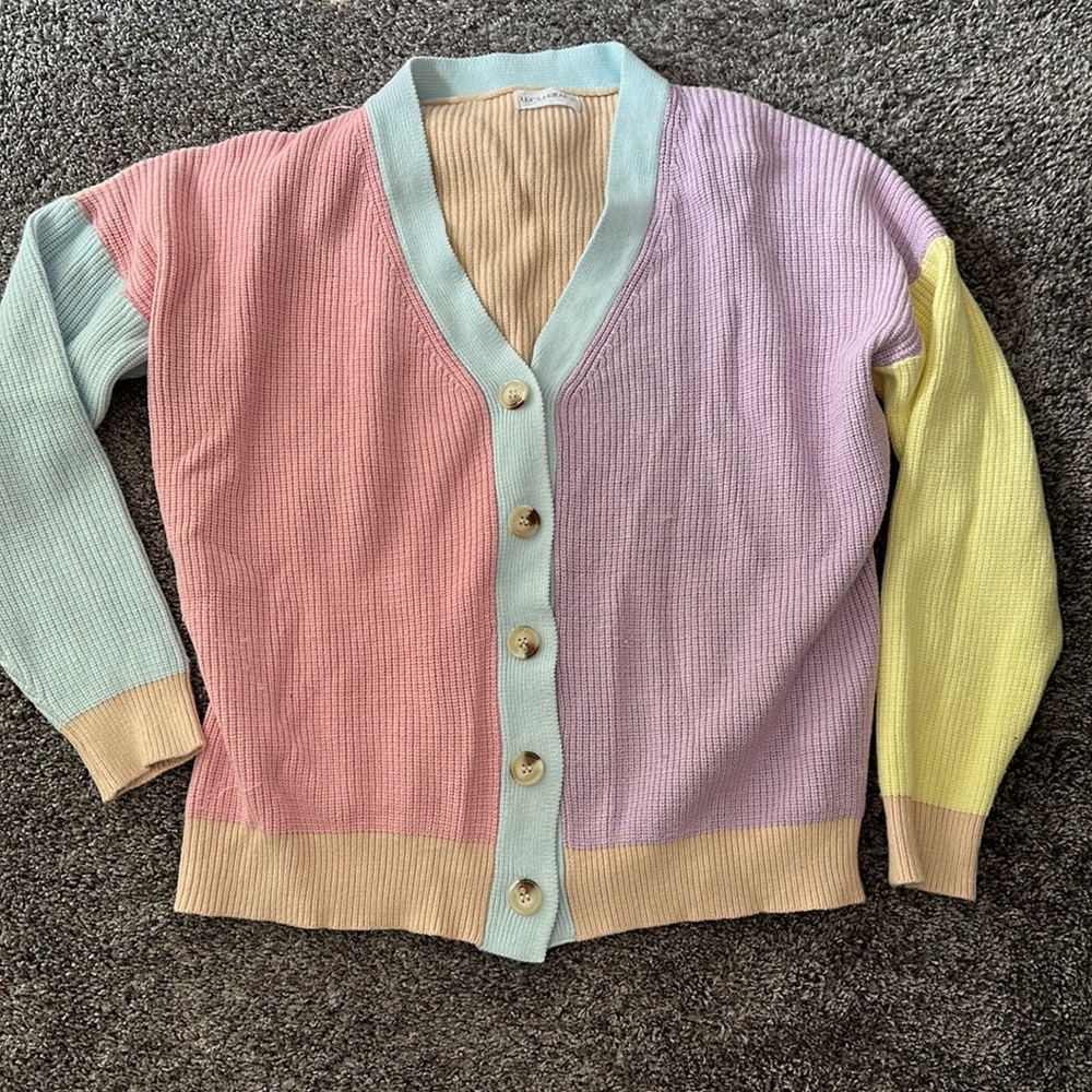 Luca & Grae Cardigan Size Large!